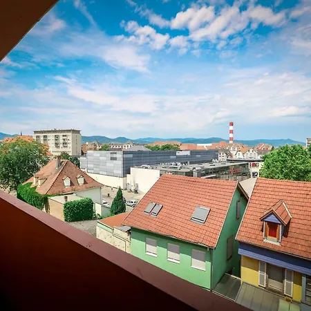 Apartamento Chez Charlotte L'enigme Des 4 Coffres