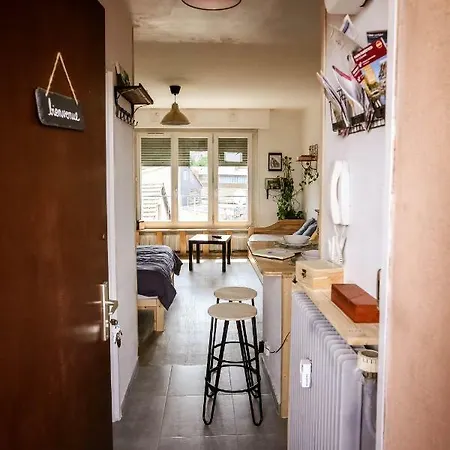 Chez Charlotte L'enigme Des 4 Coffres Apartamento *